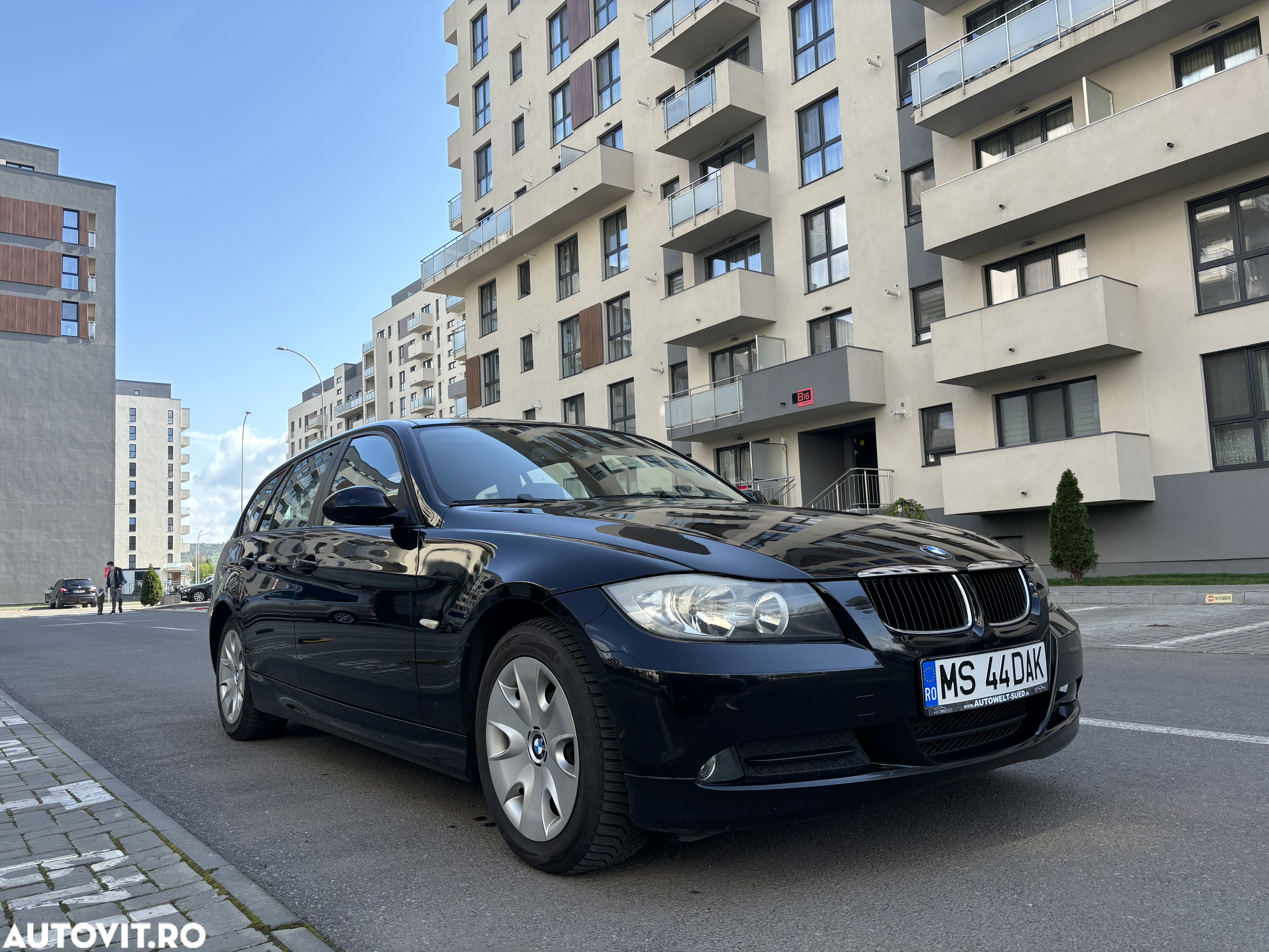 BMW Seria 3 318d - 6
