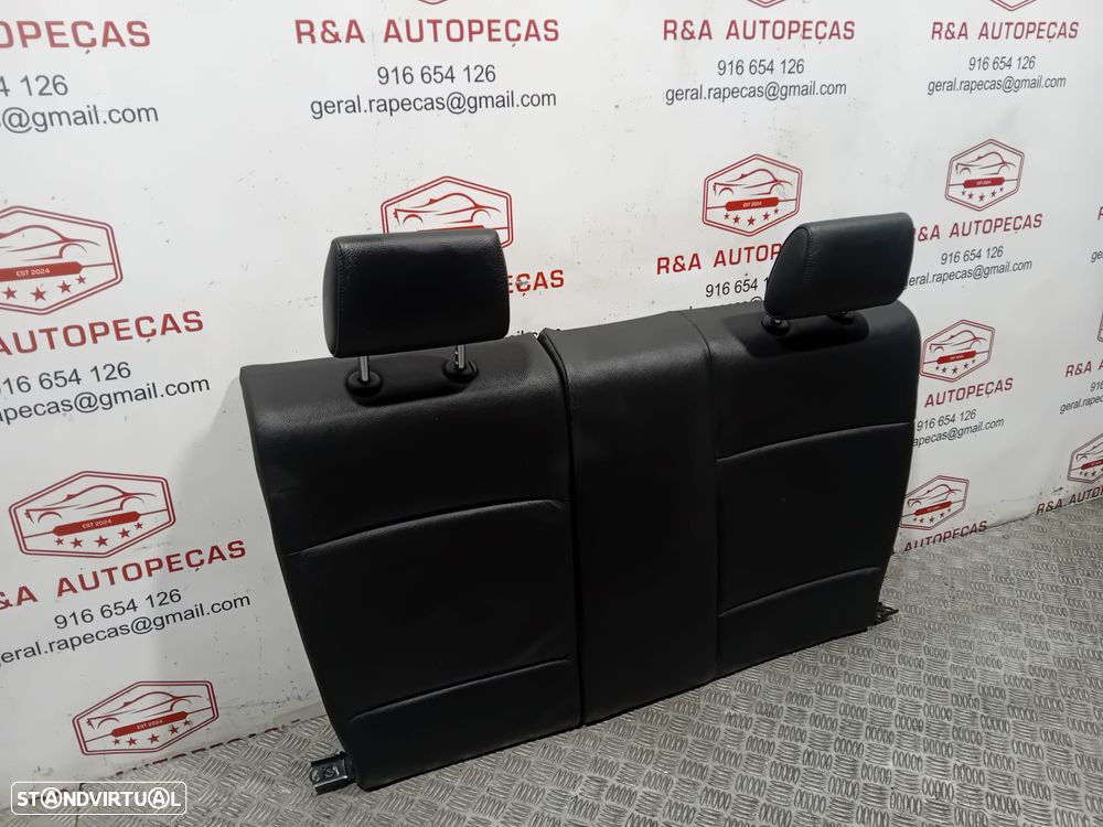 Conjunto de Bancos BMW Série 1 E82 Coupé Pack M em Pele Original - 9