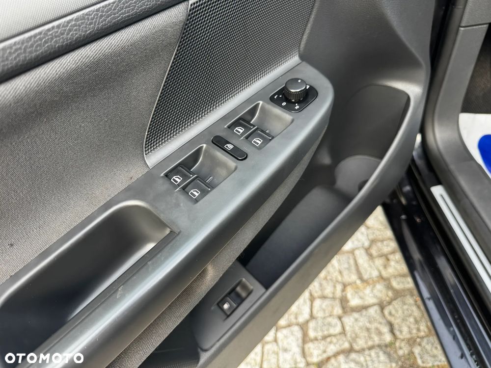 Volkswagen Golf 1.6 Goal - 25