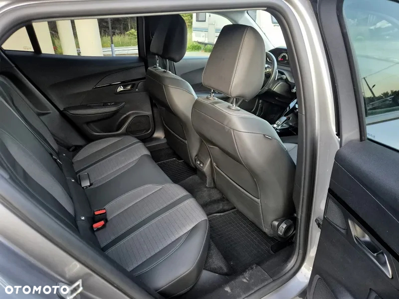 Peugeot 2008 1.5 BlueHDi Allure Pack S&S EAT8 - 15
