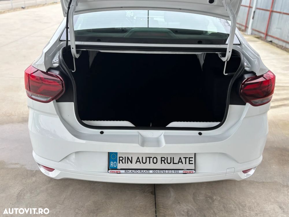 Dacia Logan TCe 90 MT6 Comfort - 8