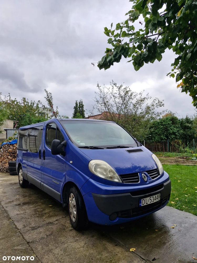 Renault Trafic - 1