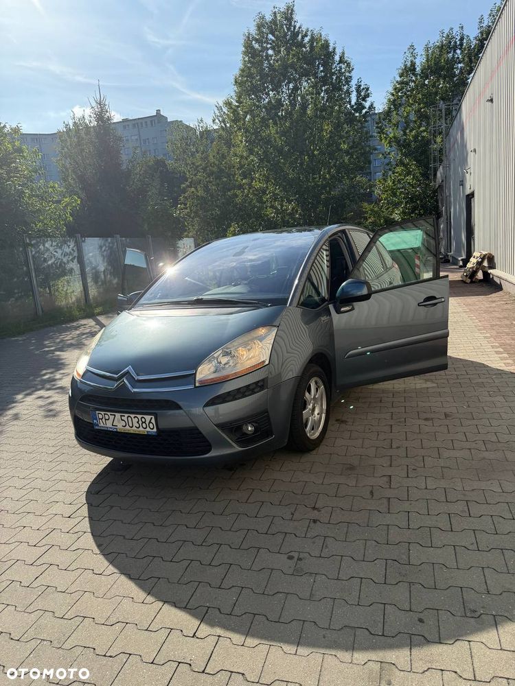 Citroën C4 Picasso 1.8i X - 17