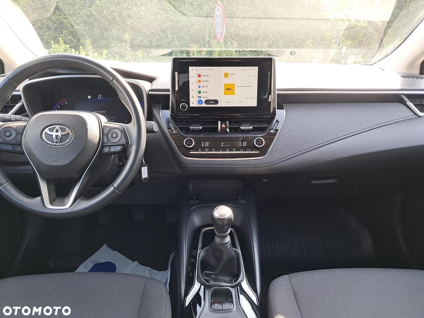 Toyota Corolla - 3