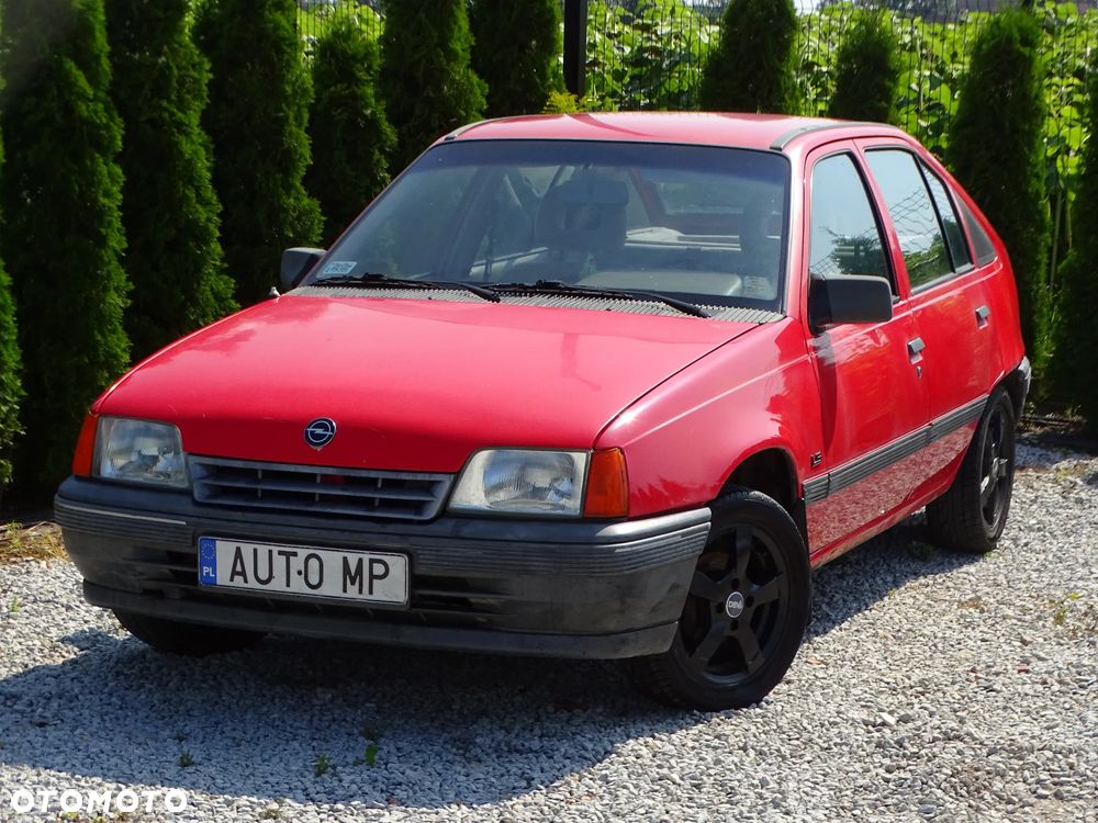Opel Kadett 1.4 LS - 26
