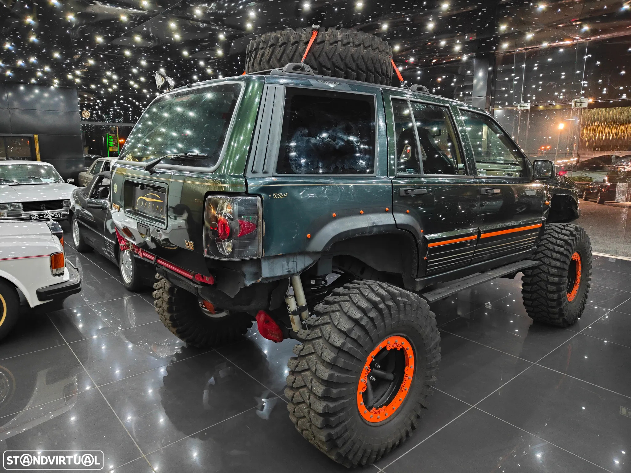 Jeep Grand Cherokee - 6