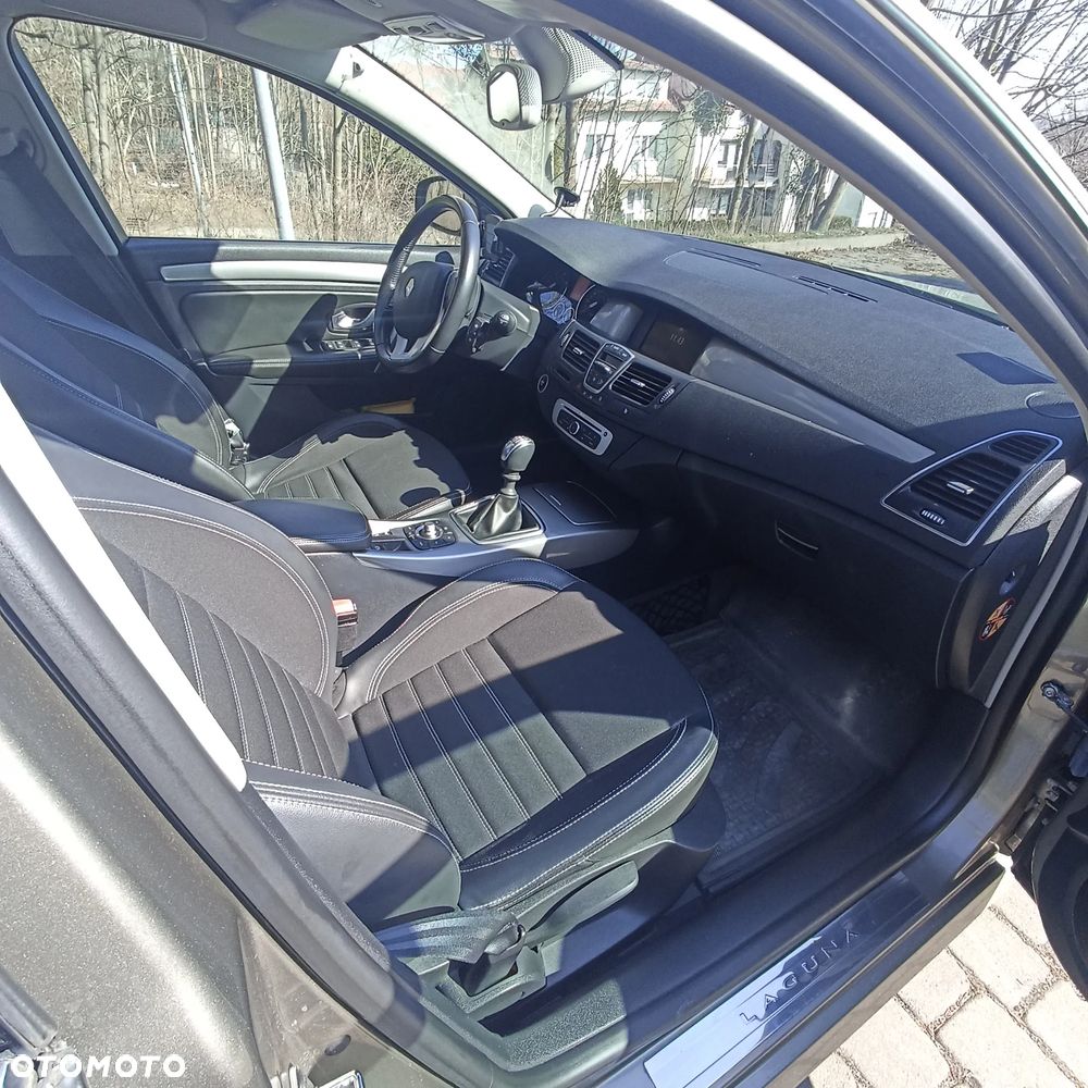 Renault Laguna 2.0 dCi Black Edition - 6