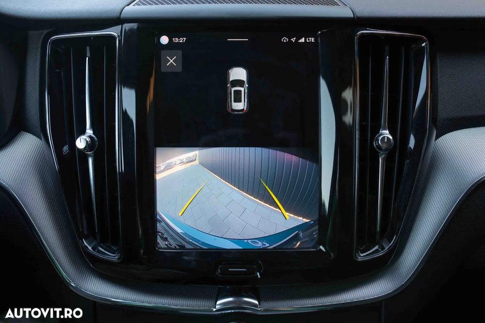 Volvo XC 60 B4 D AWD Geartronic RDesign - 31