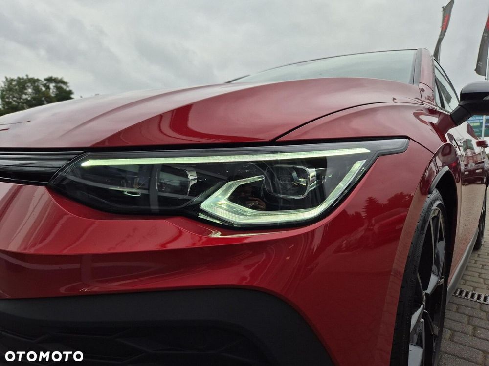 Volkswagen Golf - 36