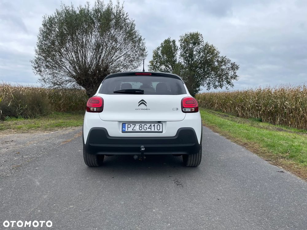 Citroën C3 Pure Tech 82 SHINE - 15