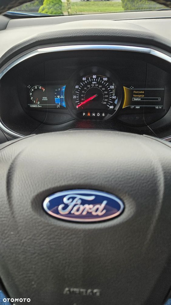 Ford Edge - 8