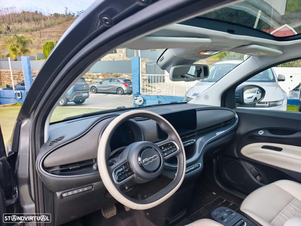 Fiat 500e La Prima - 7