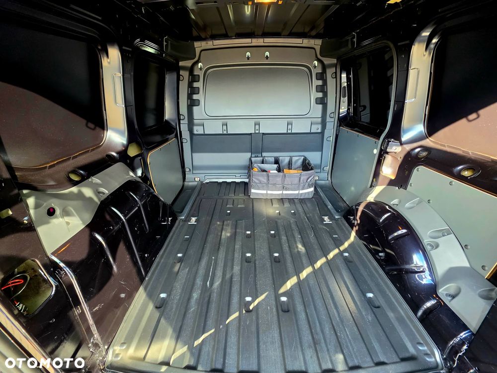 Volkswagen Caddy - 11