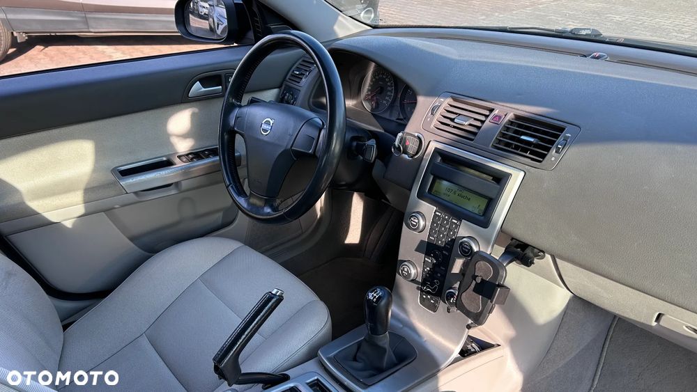 Volvo S40 1.6 Momentum - 10