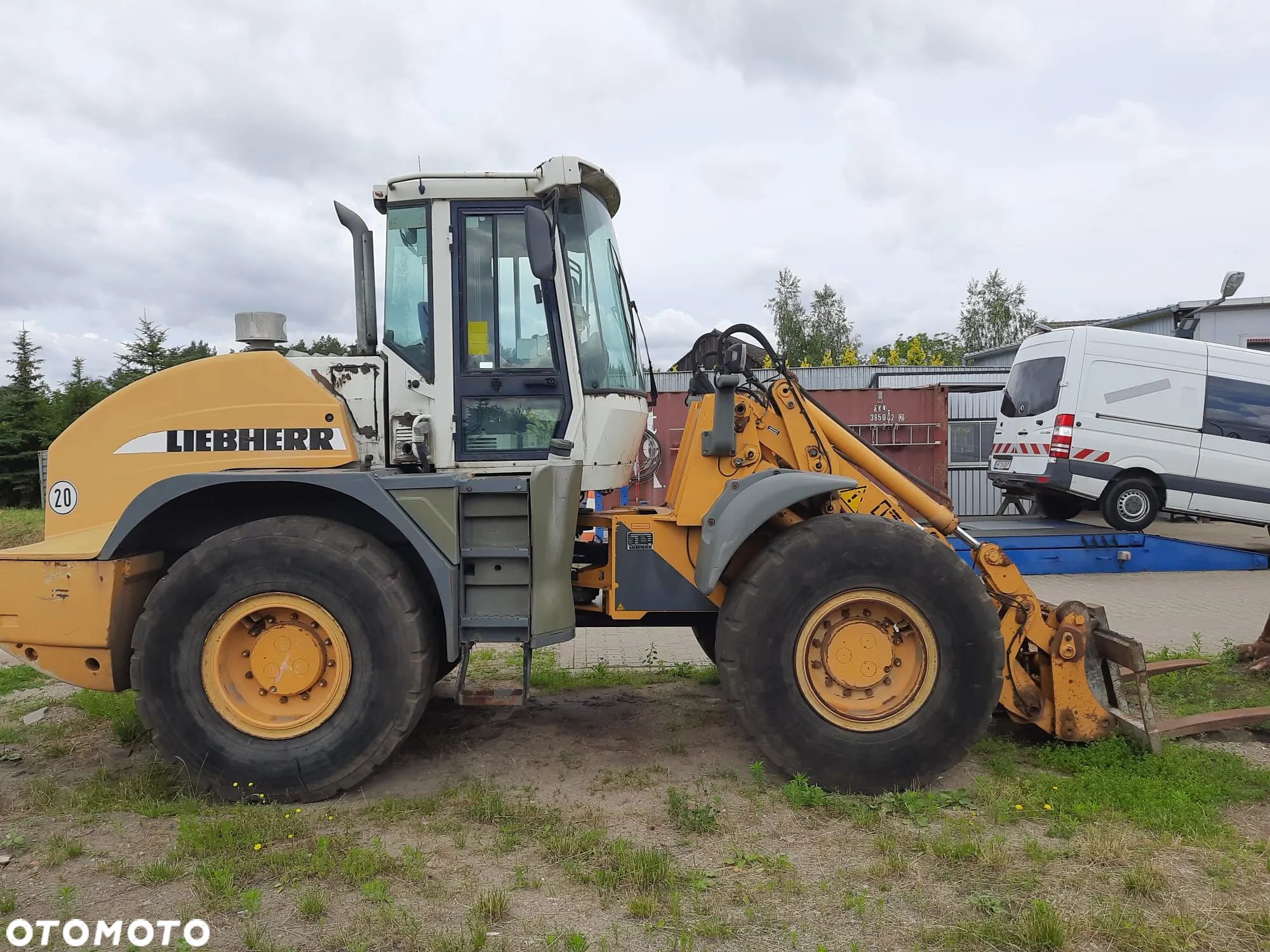 Liebherr 538 (2006r) 550 554 L 542 - 1