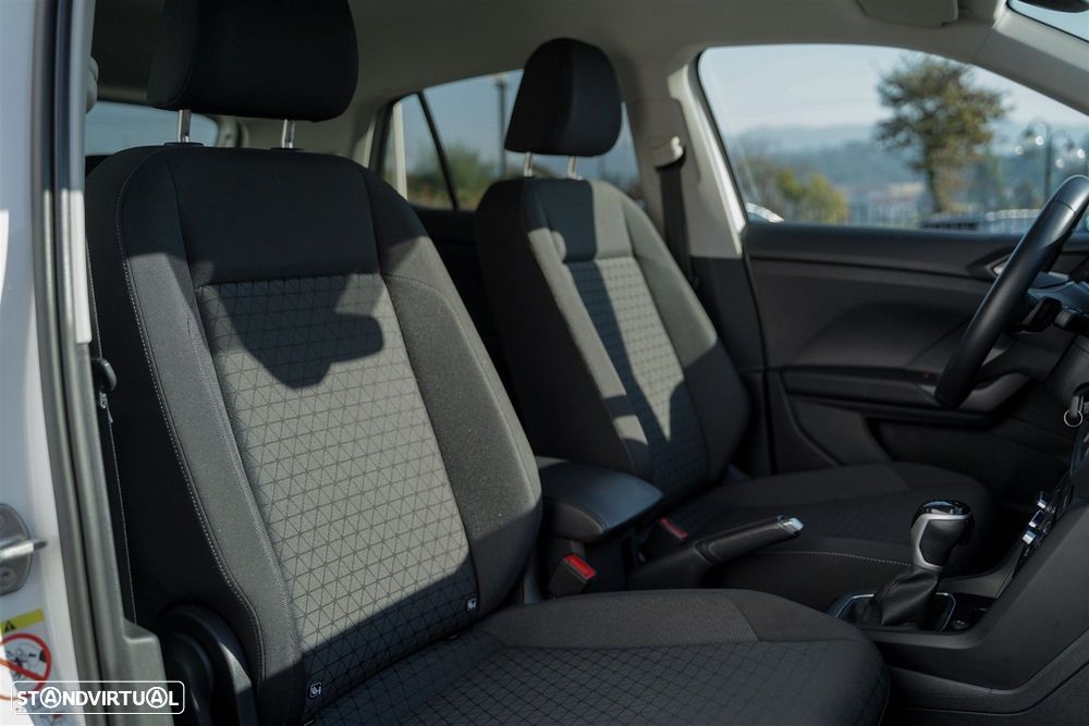 VW T-Cross 1.0 TSI BlackStyle DSG - 30