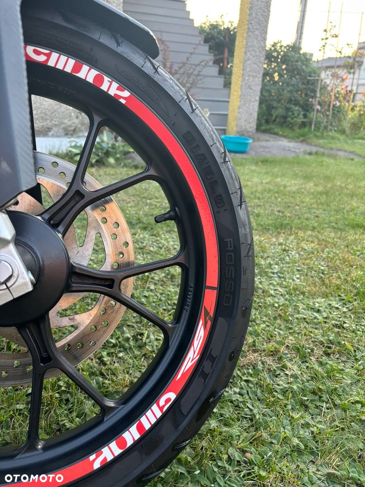 Aprilia RS - 7