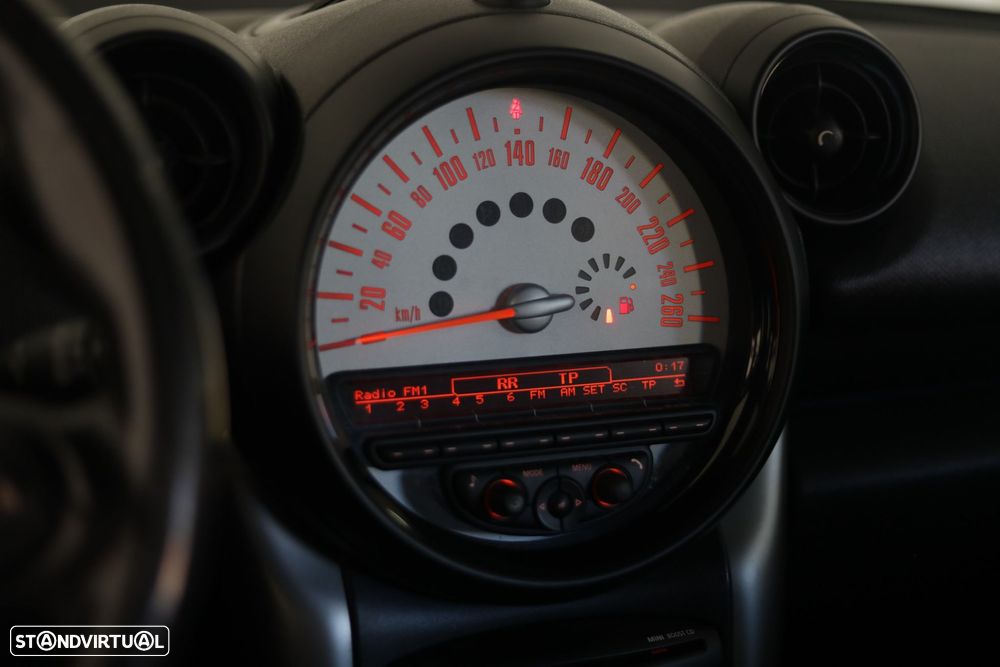 MINI Countryman One D - 10
