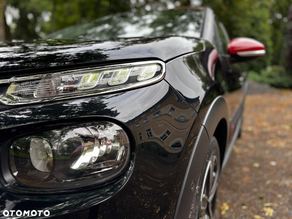 Citroën C3 1.2 PureTech Shine EAT6 - 8