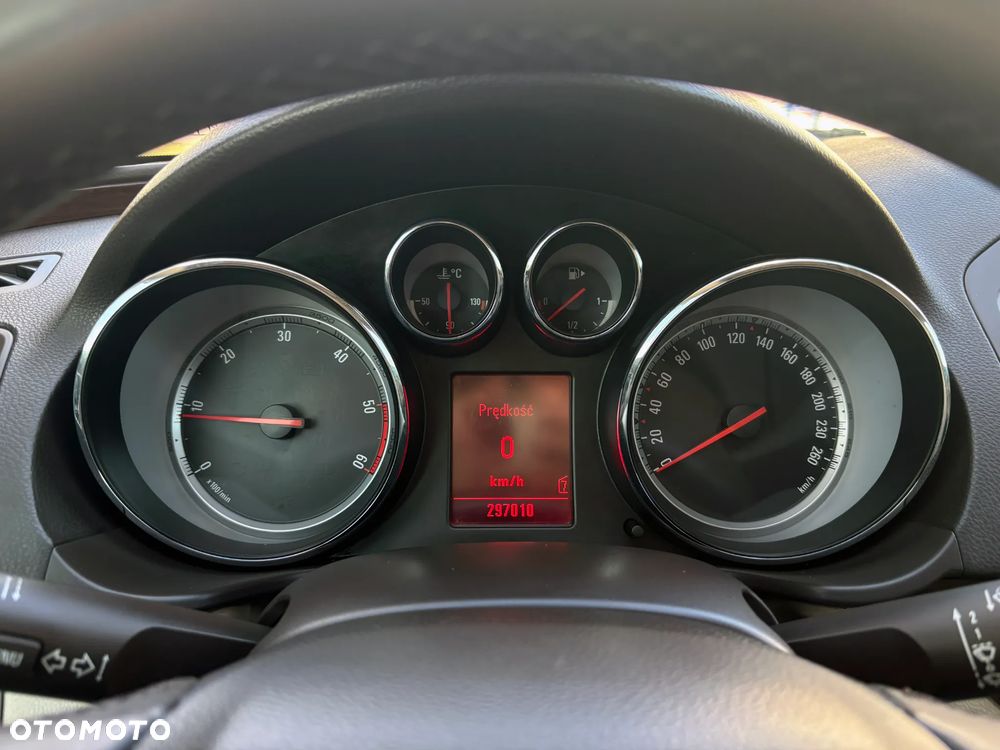 Opel Insignia 2.0 CDTI Cosmo - 12