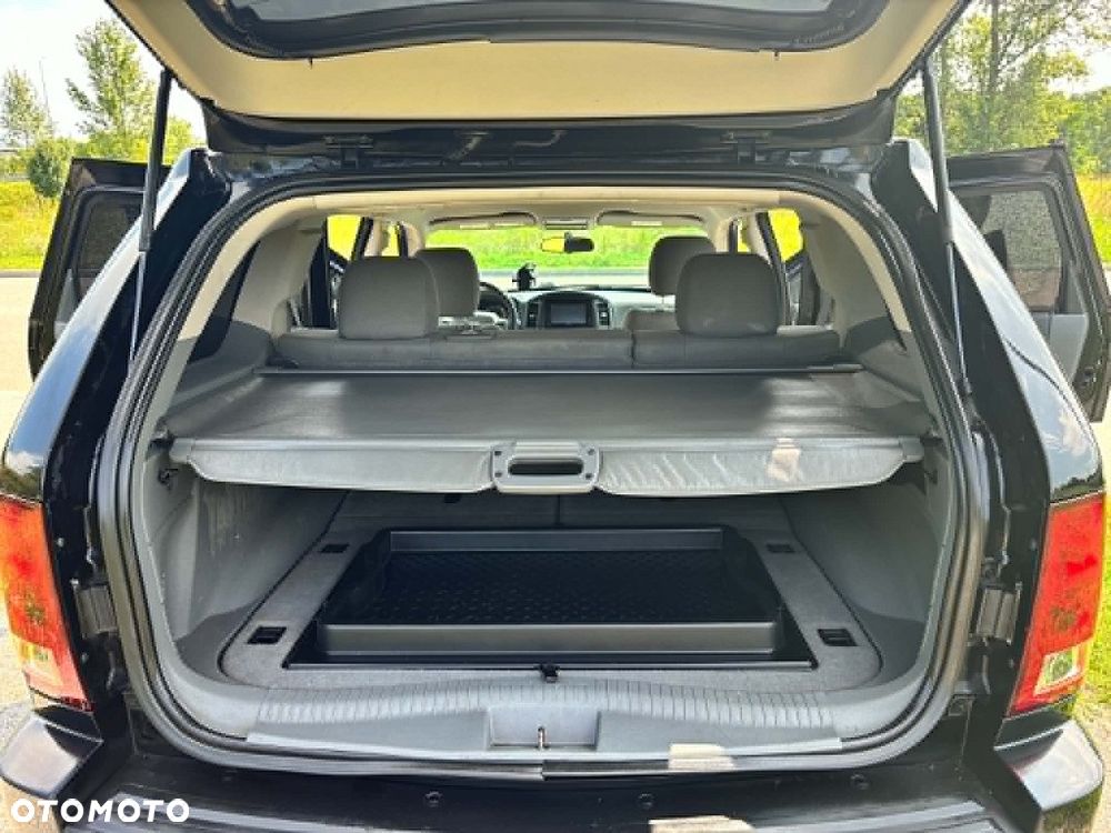 Jeep Grand Cherokee - 12