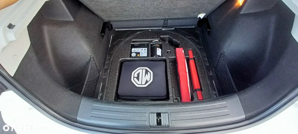 MG ZS Maximal Luxury - 24