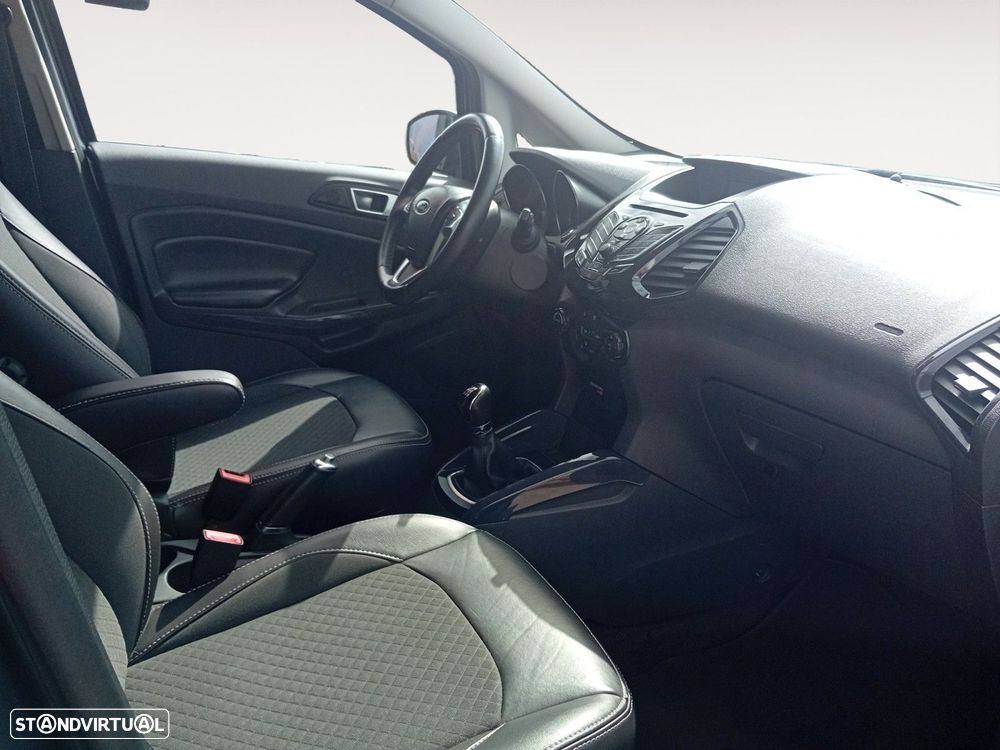 Ford EcoSport 1.0 EcoBoost Titanium - 15