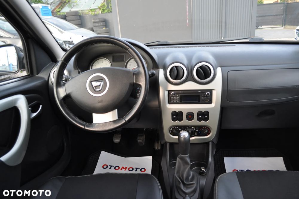 Dacia Sandero 1.6 Laureate BL - 20