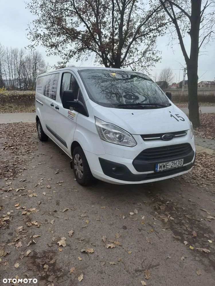 Ford TRANSIT CUSTOM - 1