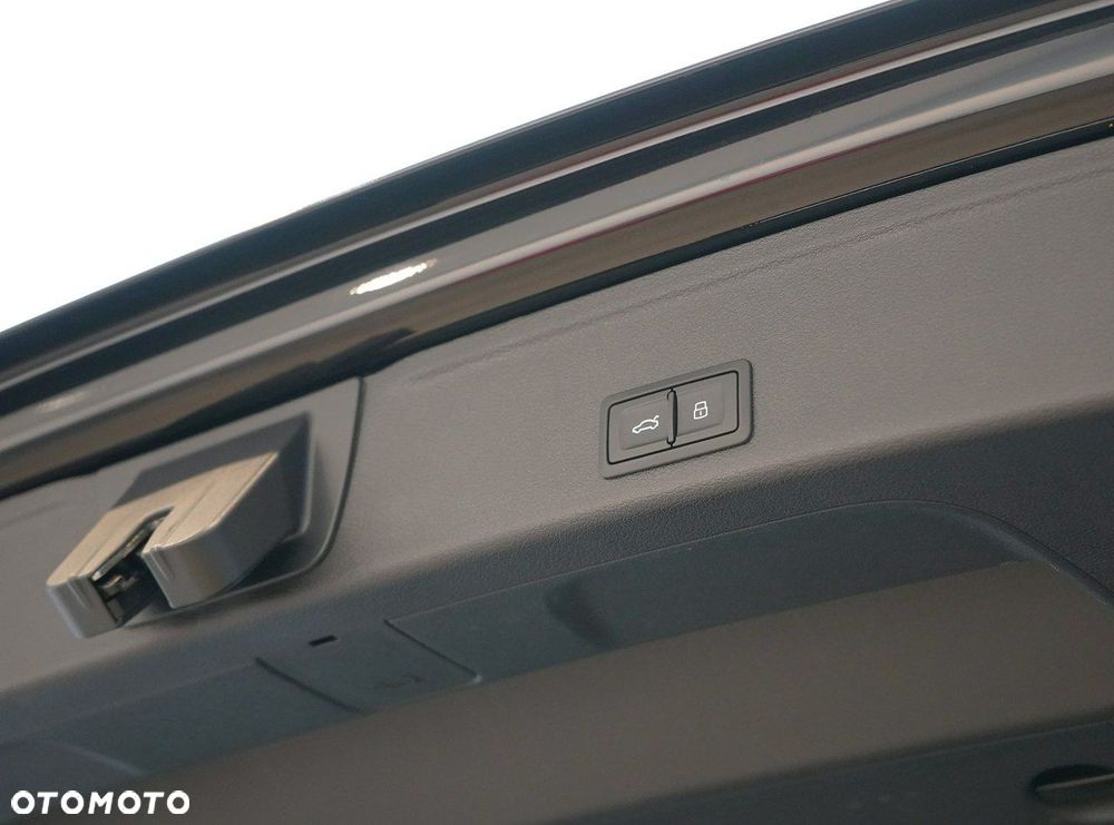 Audi A4 Avant - 12