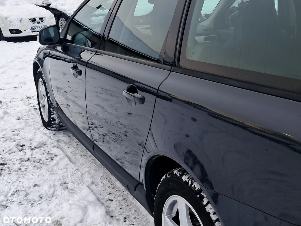 Volvo V70 2.0D Momentum - 6