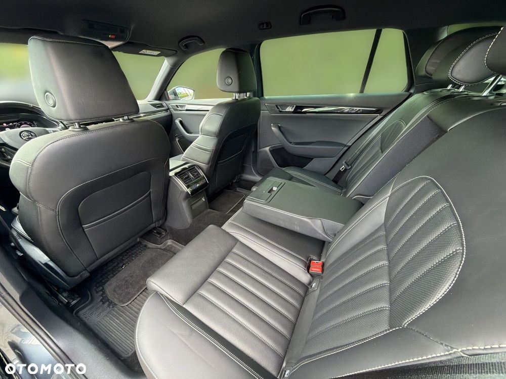 Skoda Superb 2.0 TDI SCR 4x4 L&K DSG - 36