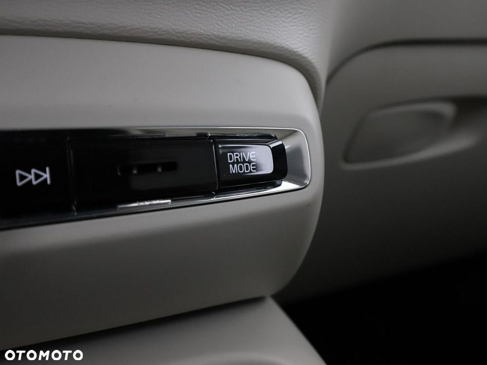 Volvo XC 40 D3 SCR Inscription - 30