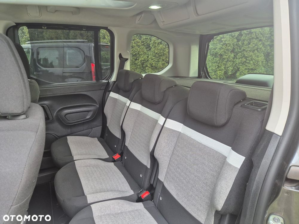 Citroën Berlingo M PureTech 130 EAT8 FEEL PACK - 18