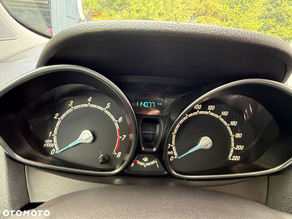 Ford Tourneo Courier 1.0 EcoBoost Titanium - 12