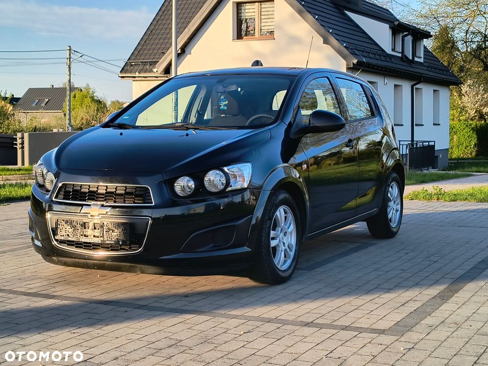 Chevrolet Aveo 1.4 16V LS - 6