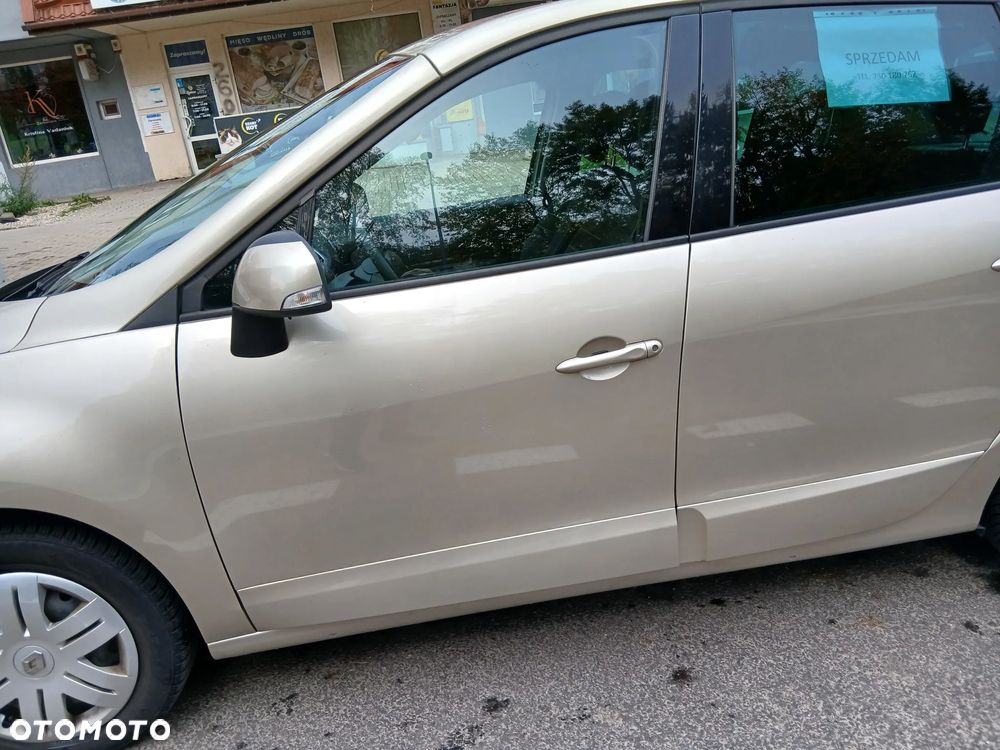 Renault Scenic - 3