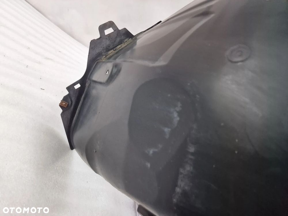 AUDI A3 / RS3 SEDAN 8V / 8V5 LEWE NADKOLE PRZEDNIE PRZÓD , NR 8V5821171M , NR AUKCJI N812 - 13