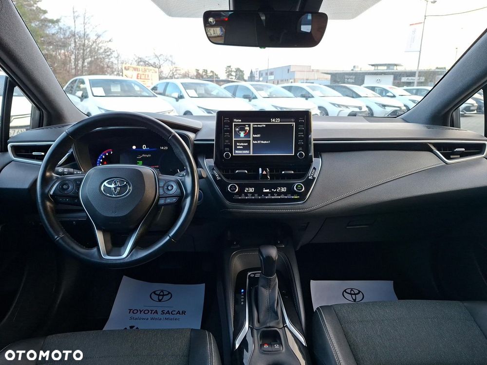 Toyota Corolla 1.8 Hybrid Comfort - 10