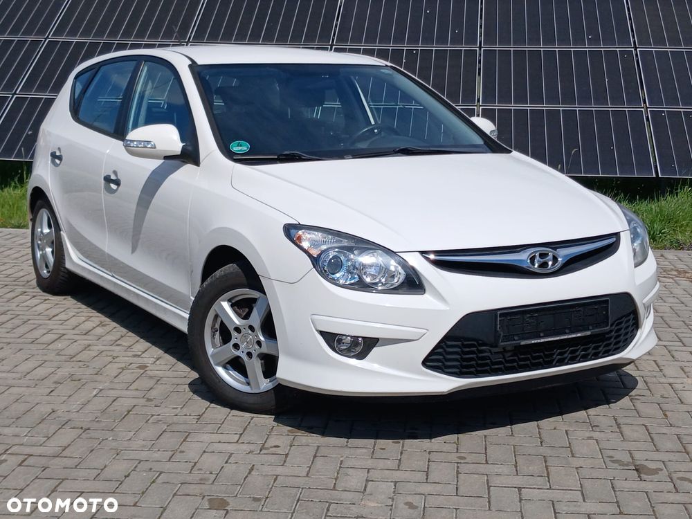 Hyundai i30 1.4 FIFA WM Edition - 8