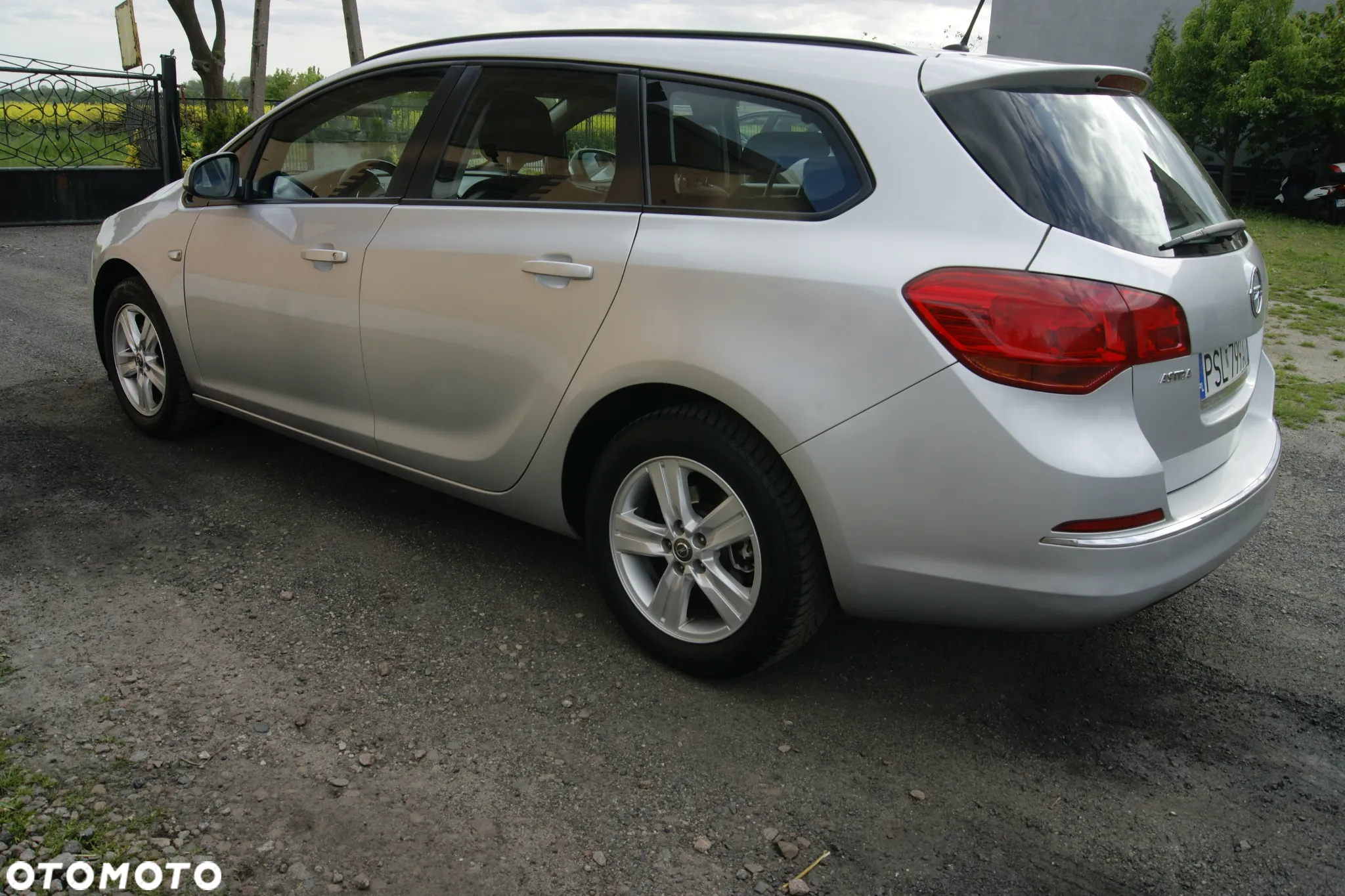 Opel Astra IV 1.4 Active - 2
