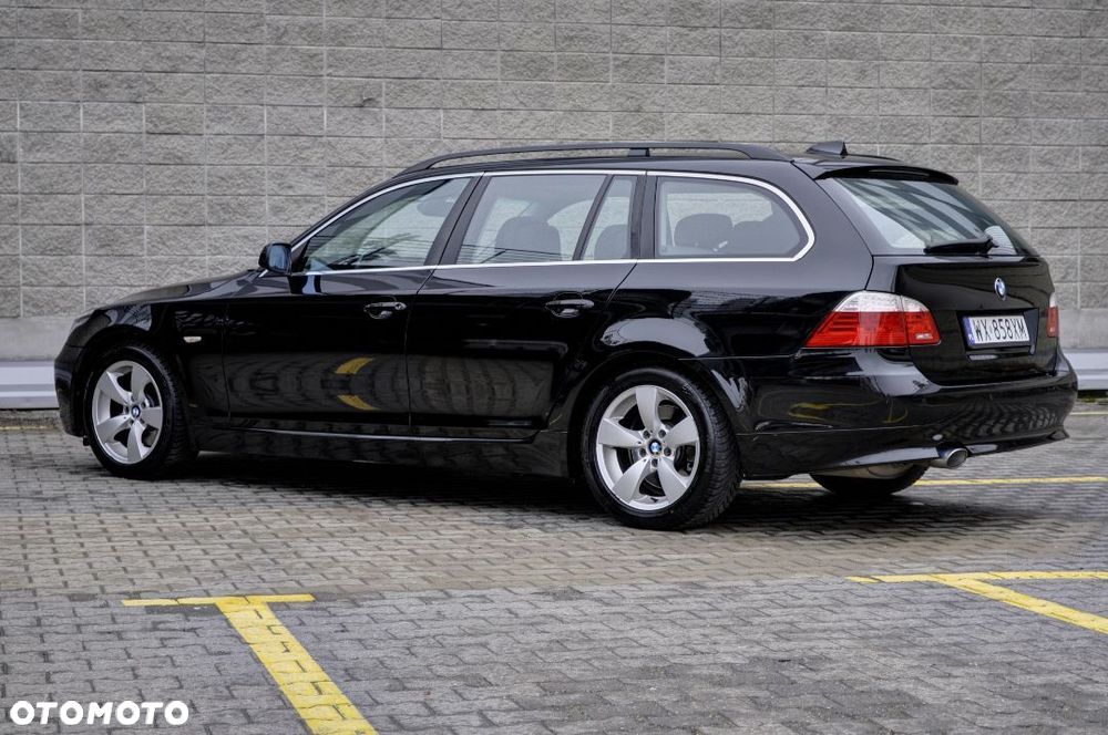 BMW Seria 5 520d - 5
