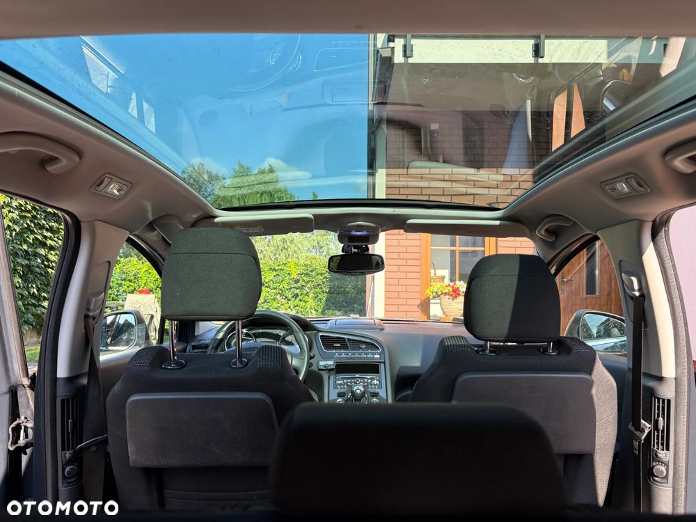 Peugeot 5008 HDI FAP 150 Premium - 13