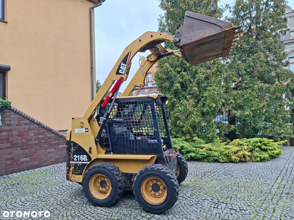 Caterpillar 216B Cat caterpillar - 1