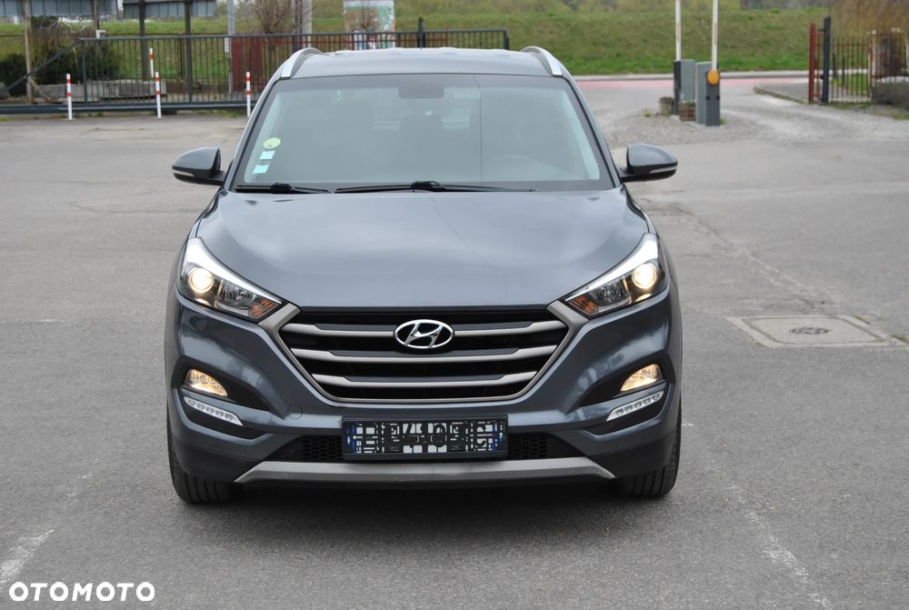 Hyundai Tucson blue 1.7 CRDi 2WD Style - 1