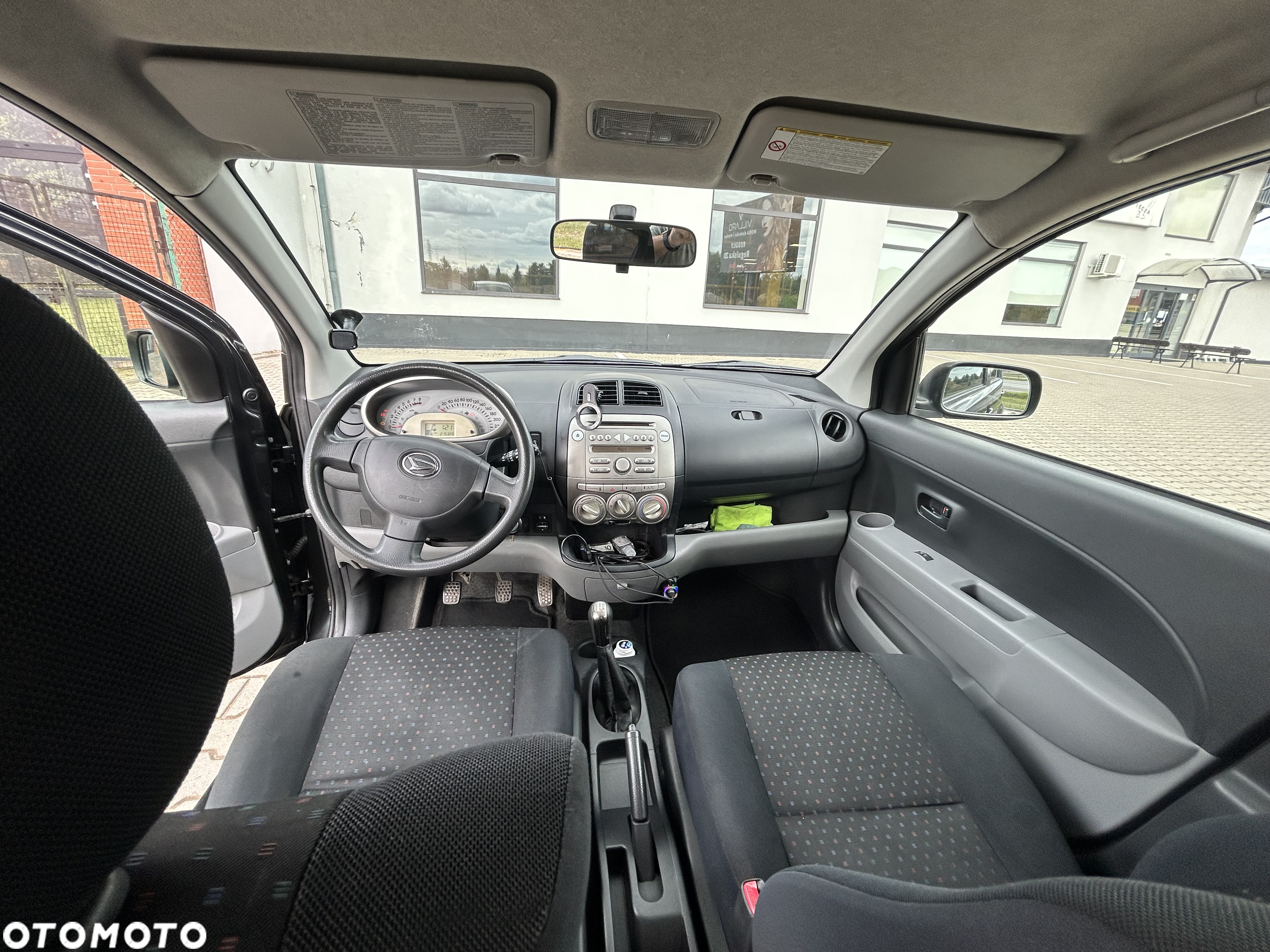 Daihatsu Sirion 1.0 - 17