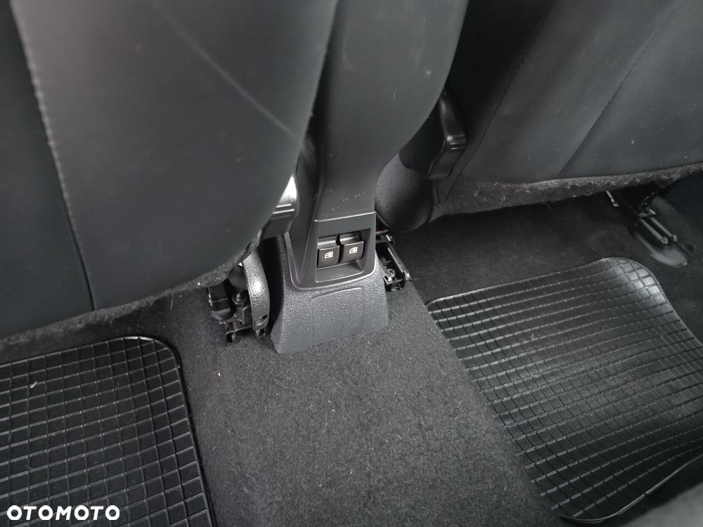 Dacia Sandero Stepway TCe 90 (S&S) Prestige - 10