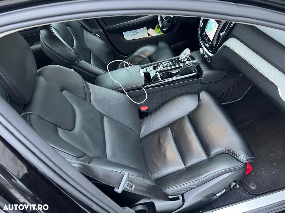 Volvo S60 T8 Recharge AWD Geartronic Inscription - 11