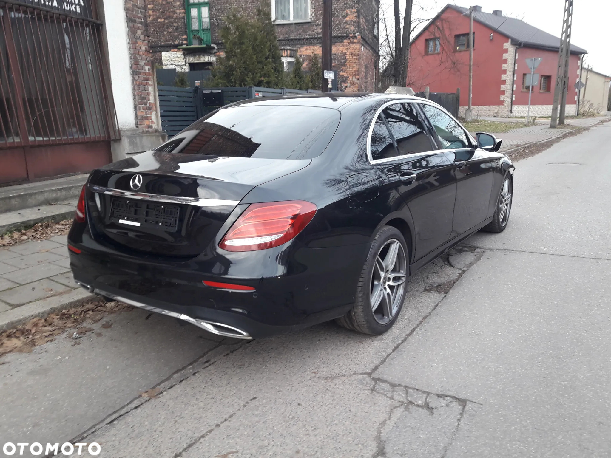 Mercedes-Benz Klasa E 220 d AMG/Avantgarde - 4