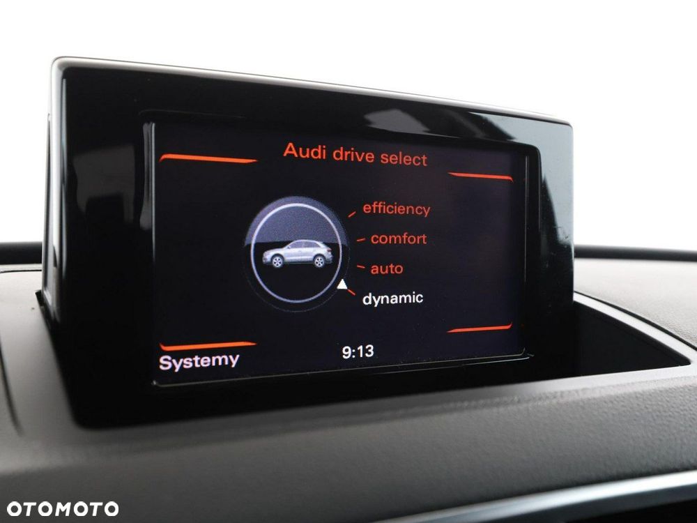 Audi Q3 1.4 TFSI Sport S tronic - 24